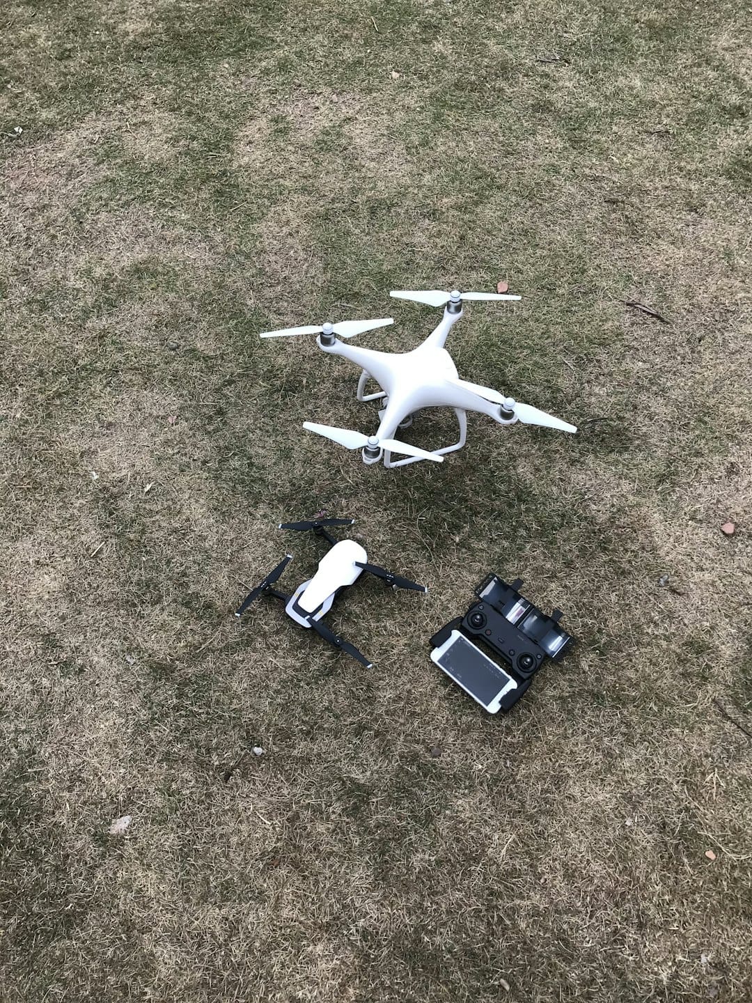 Inspeção com Drones Svg+xml,%3Csvg%20viewBox%3D%220%200%20100%%20100%%22%20width%3D%22100%%22%20height%3D%22100%%22%20xmlns%3D%22http%3A%2F%2Fwww.w3